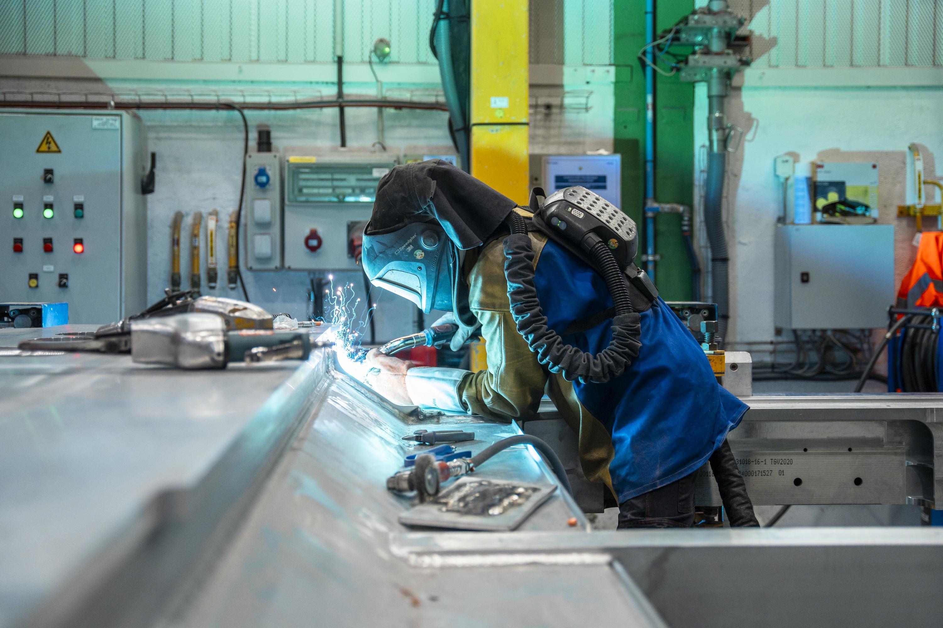 Alstom announces an investment plan of over 150 million euro to ...