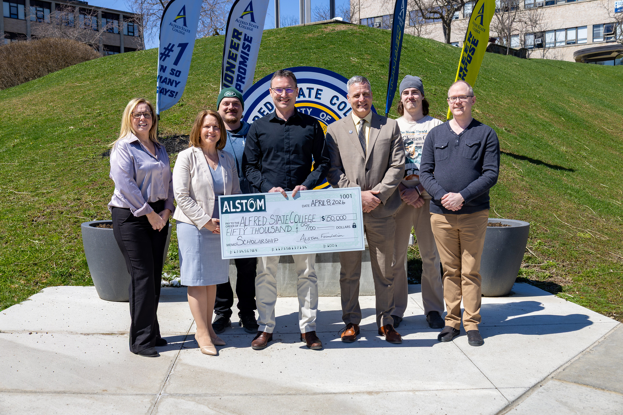 Alstom announces endowment of scholarship at Alfred State College, long-time partner of the company’s manufacturing plant in Hornell, NY | Alstom