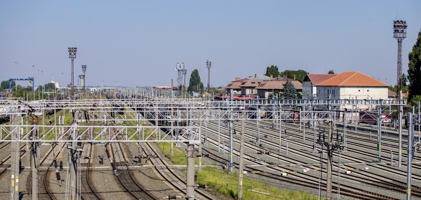 Copyright Alstom | SULYOK IMAGING - ADRIAN SULYOK Curtici station, fully rehabilitated Romania