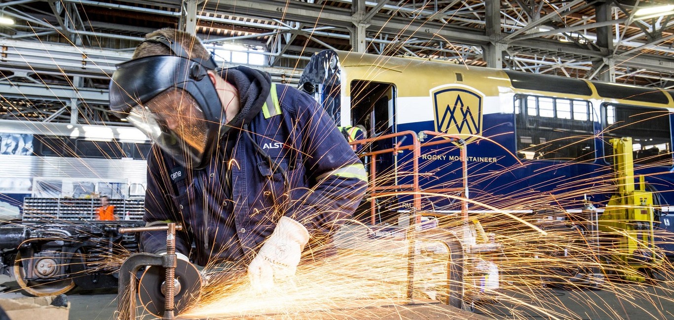 Copyright: Alstom / Martin Klimek Alstom_Services_Rocky_Mountaineer_Rail_Conversion_Project.jpg