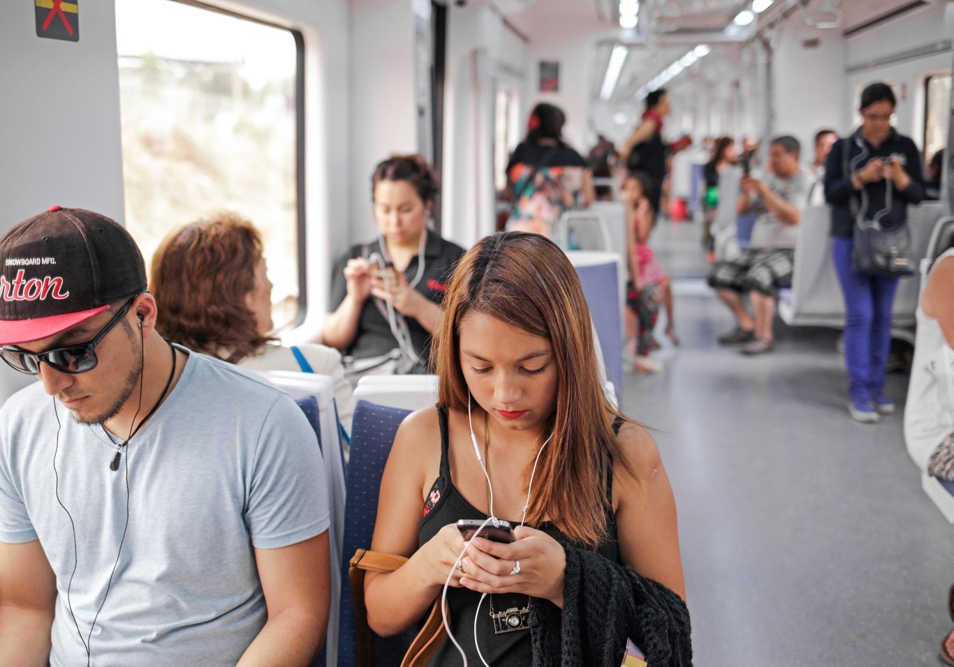 Passengers inside X’Trapolis Civia - Chile. | Copyright/Ownership : Alstom/ F. Brzovic-Pérez
