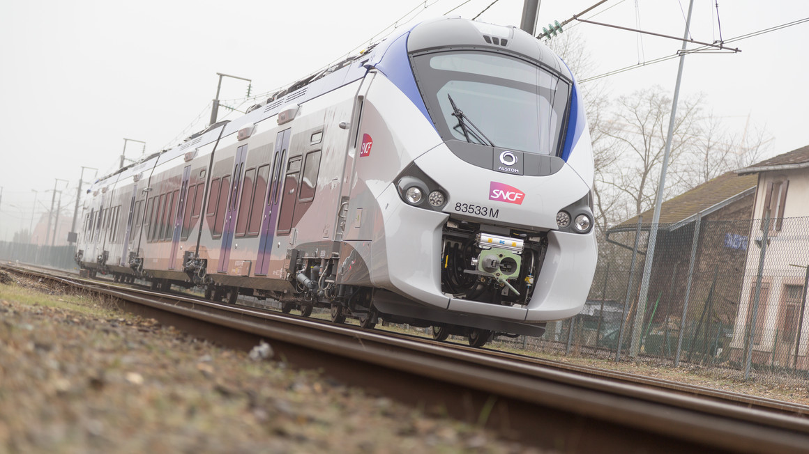 Première expérimentation TER Hybride en France