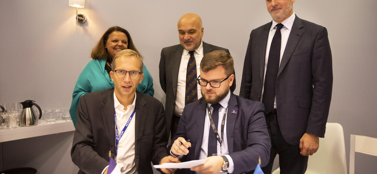 Alstom signs Memorandum of Understanding with Ukrainian Railways for electric locomotives