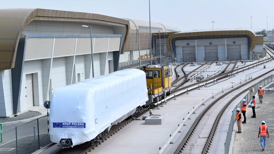 Alstom delivers first Dubai metro trainset on time