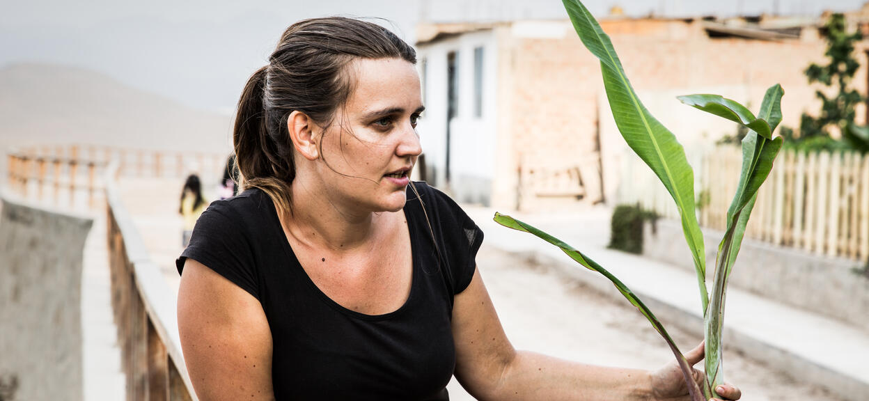Manon is an architect, she supports the community in their projects. The Jazmines Community is located north of Lima. Alstom Foundation. Peru, March