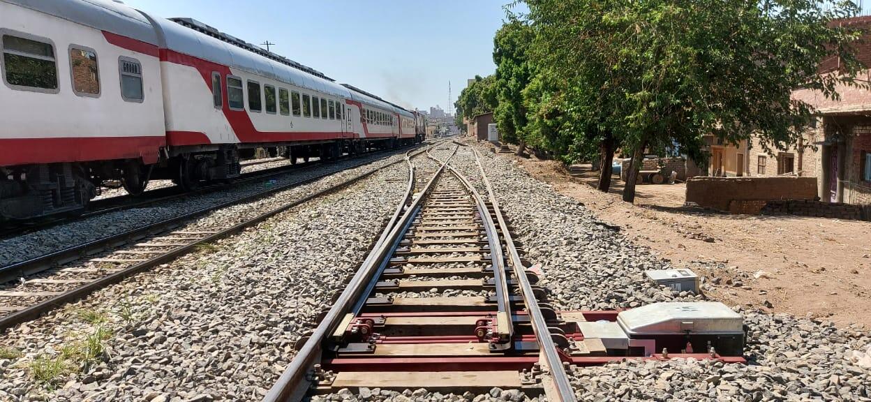 Train_travelling_on_Quseia_Sector