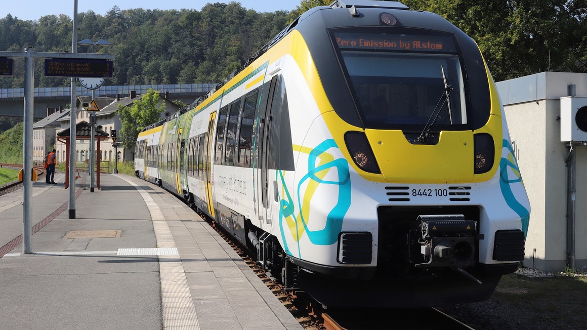 T3_BEMU_Train_Saxony