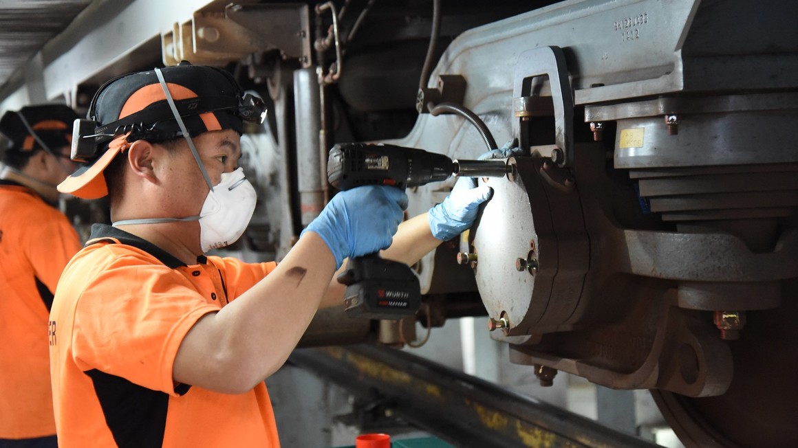 © SHBRT Alstom’s SHBRT joint venture will provide whole life-cycle maintenance service for 204 Movia metro cars on Shanghai’s Line 12. ©SHBRT