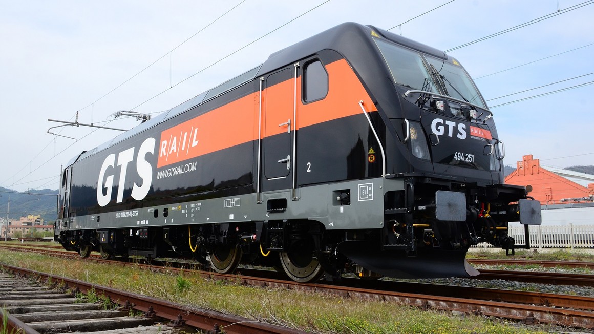 GTS_Rail_Traxx_Locomotive_Italy.jpg
