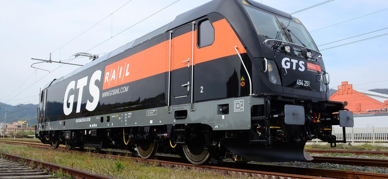 GTS_Rail_Traxx_Locomotive_Italy.jpg