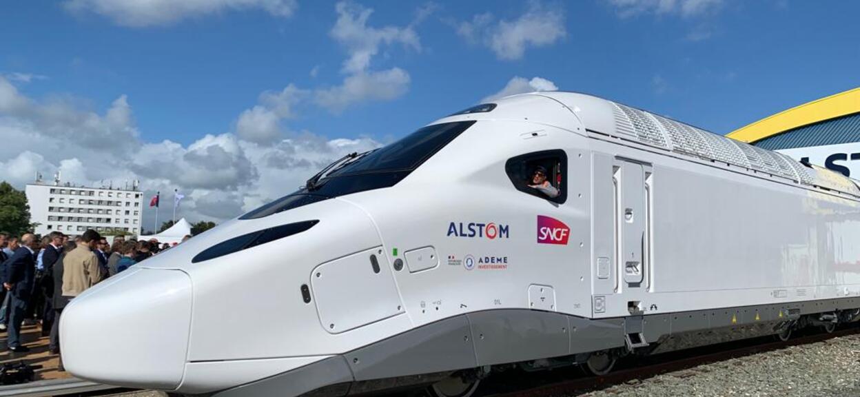 TGV M reveal in La Rochelle