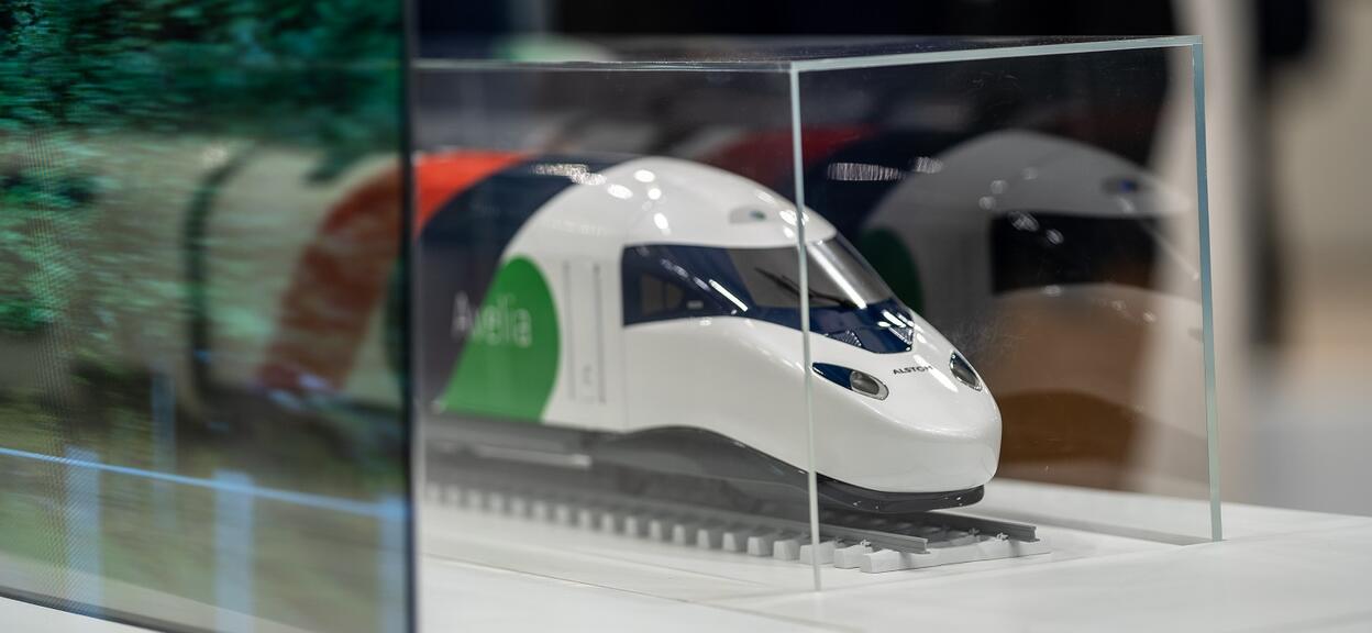 Alstom_InnoTrans_2022_Booth_8.jpg 