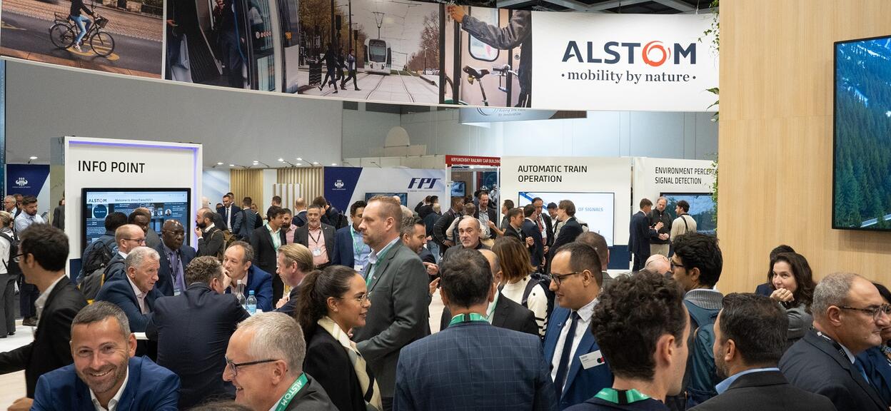 Alstom_InnoTrans_2022_Booth_32.jpg 