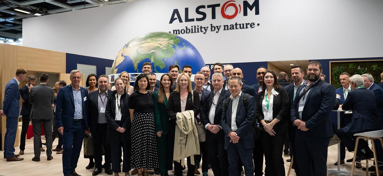 Alstom_InnoTrans_2022_Booth_38.jpg 
