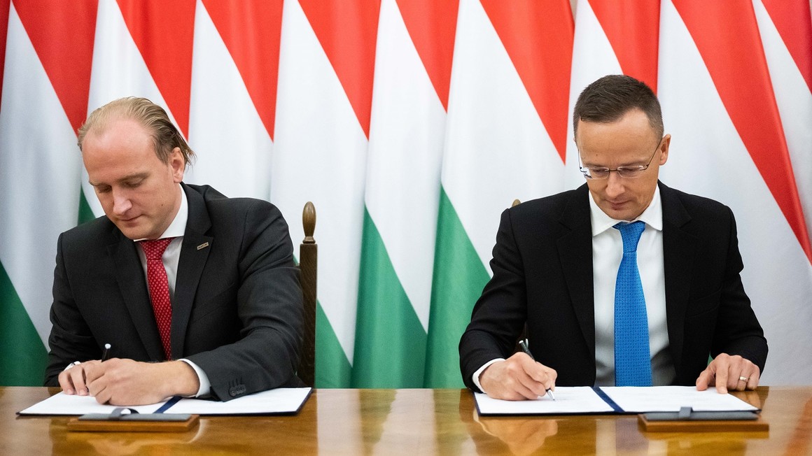 Strategic_Cooperation_Agreement_Hungary.jpg