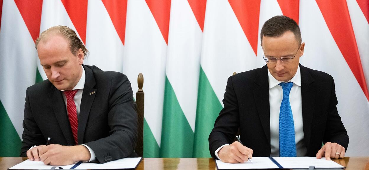 Strategic_Cooperation_Agreement_Hungary.jpg