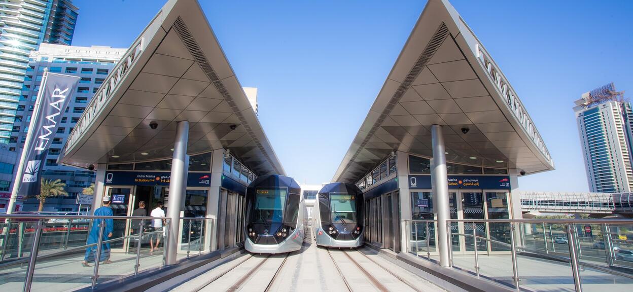 Dubai_Trams_Dubai_Marina.jpg