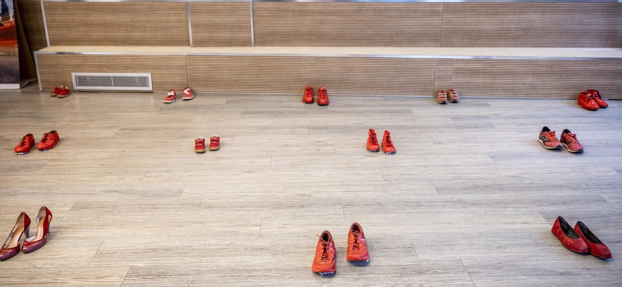 Red shoes installation Italy November 2022 Sesto site