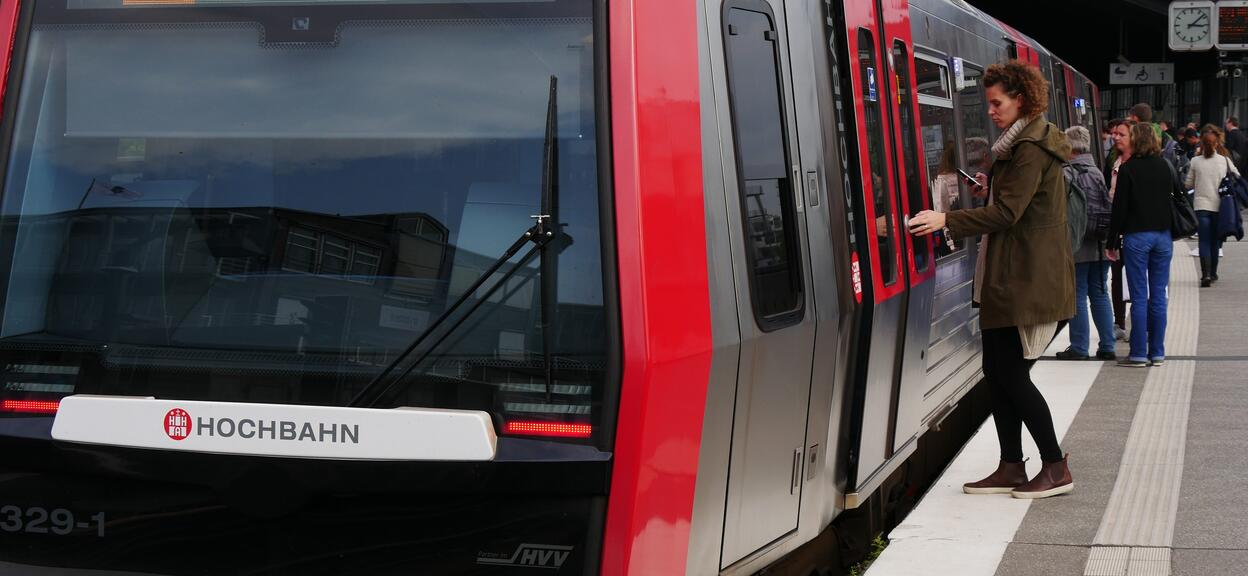 Die Hamburger Hochbahn von Alstom in Betrieb