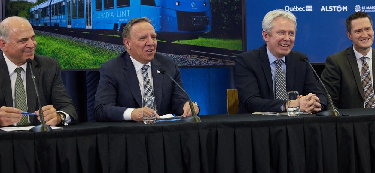 iLint Event in Quebec, group photo
