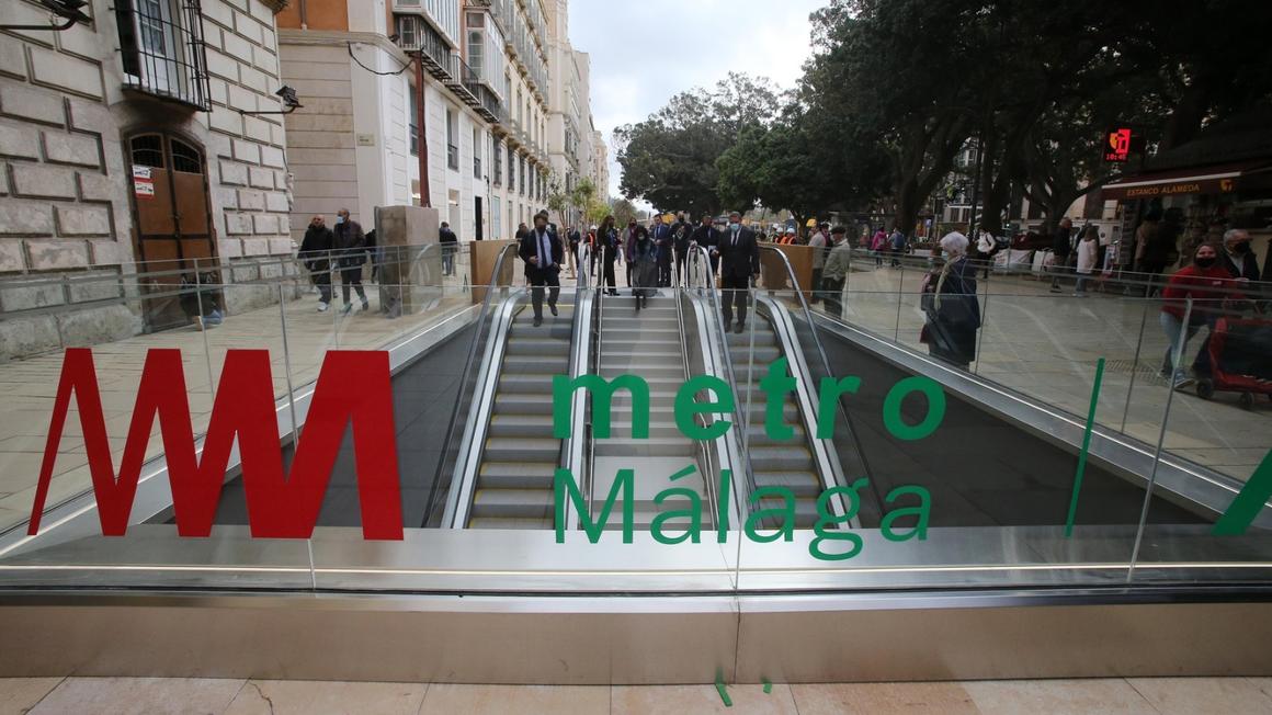 Metro_Malaga_Station.jpeg