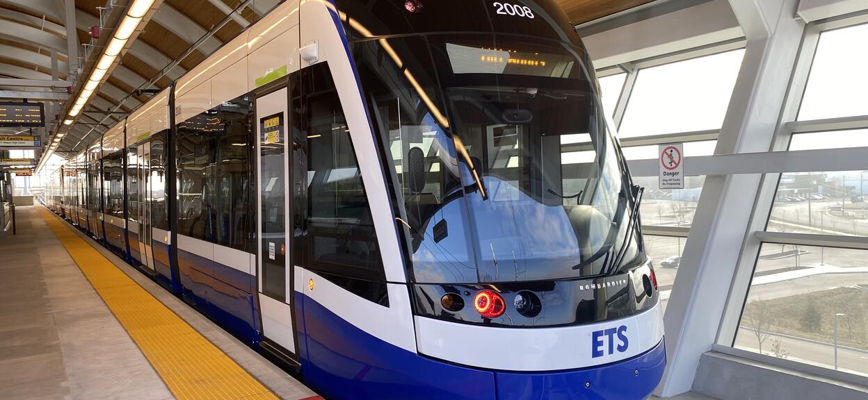 Edmonton Valley Line Southeast LRT in station