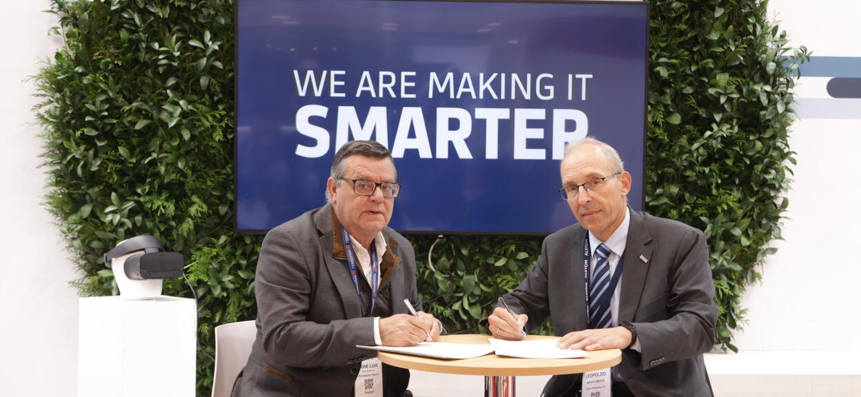 Leoploldo Maestu and José Luis Martinez Donoso (Fundacion ONCE) at Rail Live! Madrid 2023 