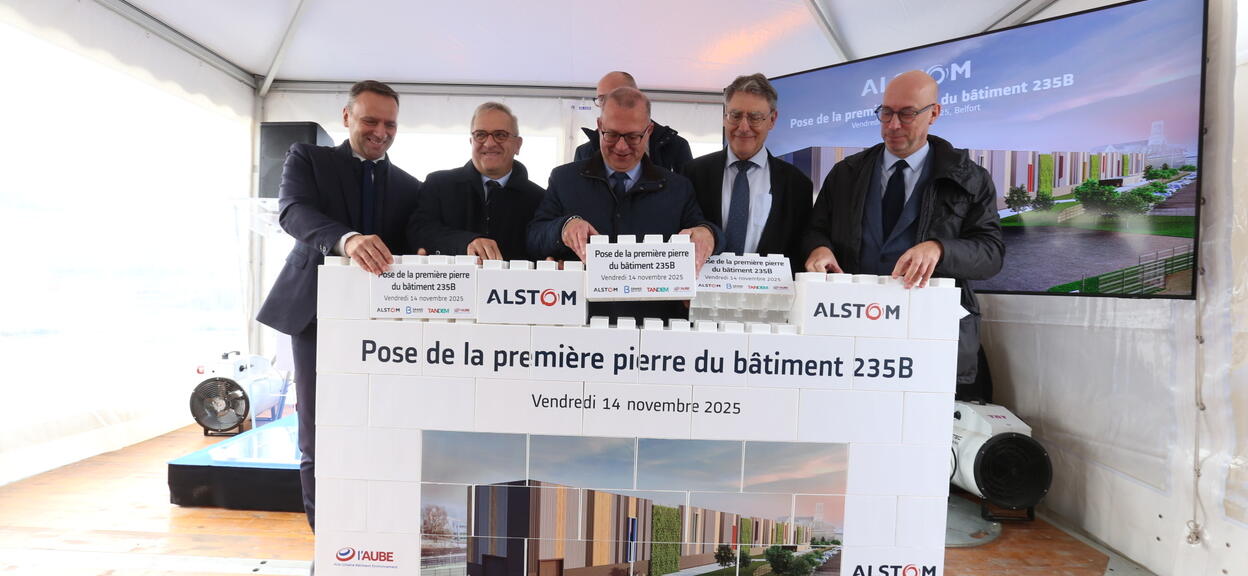 1ère Pierre Bâtiment 235B Equipe