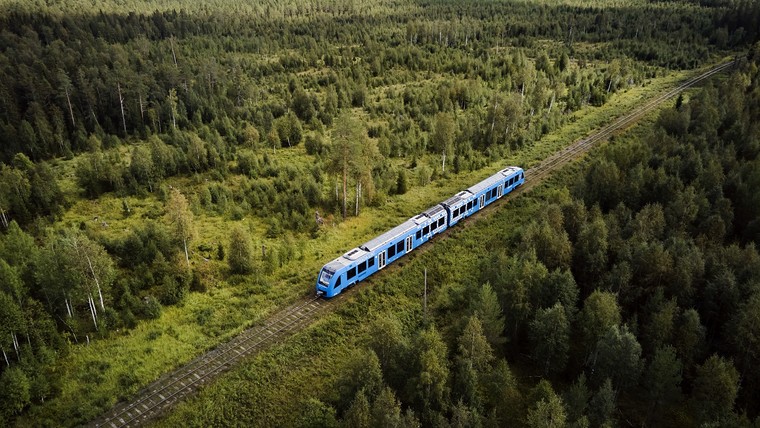 Bodies of Coradia Lint and iLint regional trains  