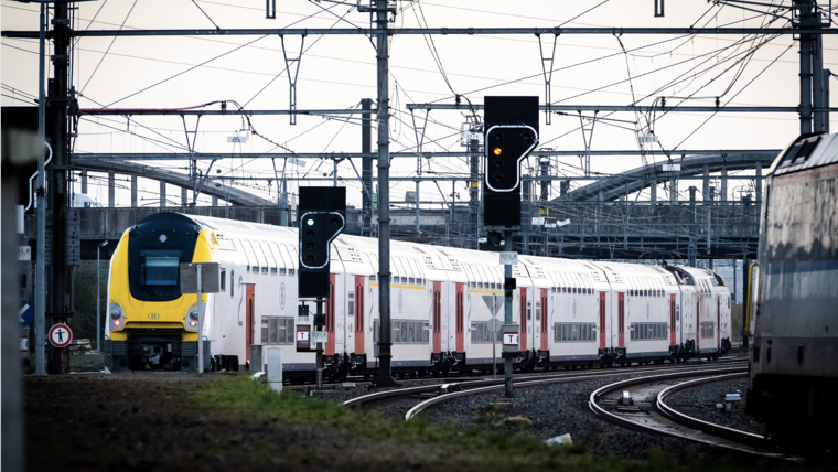 Een vloot van 650 dubbeldeks M7-treinen voor de NMBS