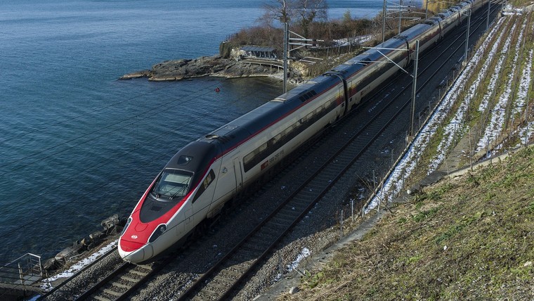 Avelia Pendolino