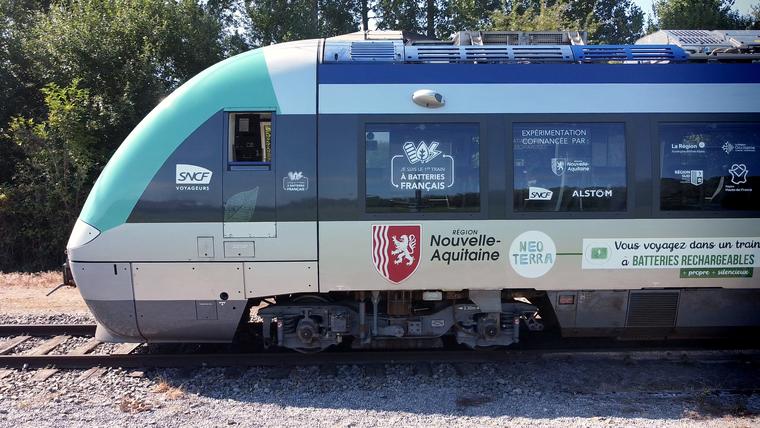 Green modernisation d’AGC pour la SNCF, France