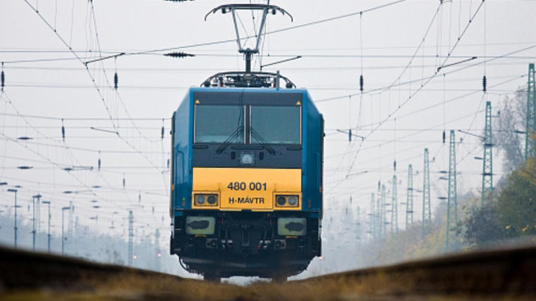 Traxx locomotives for Hungarian market 