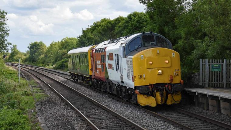 Class 37 No. 37418 An Comunn Gàidhealach