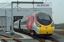 Freshly painted Pendolino 25 in Widnes UK 