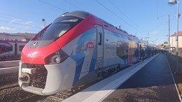 Coradia_Polyvalent_Léman_Express_Copyright_Alstom_GakuKawabe.jpg