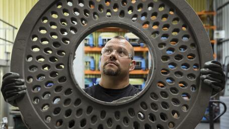 The core is a key element of the sand mould for making complex discs.