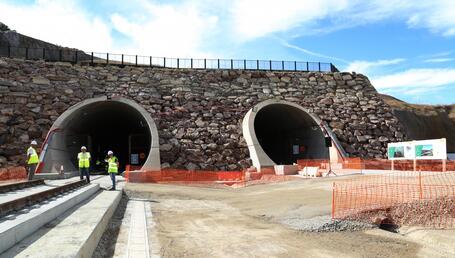 Adif Pajares tunnel work