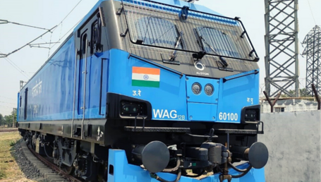 Alstom_100th eLoco (2).png