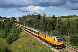 RegioJet_Traxx_MS3_Locomotives_2.jpg