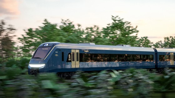 Maya Train Sleeper External View 2