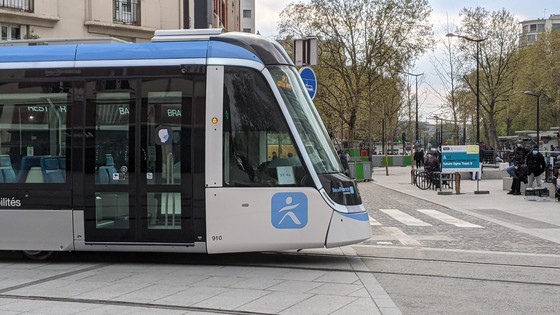 In 2021, Ile-de-France Mobilités and RATP placed an order with Alstom for 37 Citadis X05 tramways