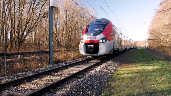 Copyright Alstom Presentation du premier train hybride français