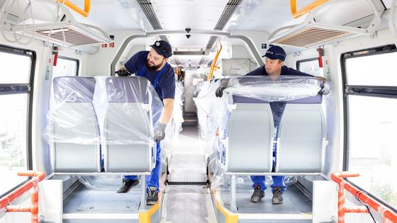 © Deutsche Bahn 2023 - Pablo Castagnola Refurbishment of a deutsch bahn train in Hennigsdorf, Germany