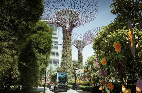 Driverless EasyMile shuttle in Singapore © Alstom/Arnaud Février