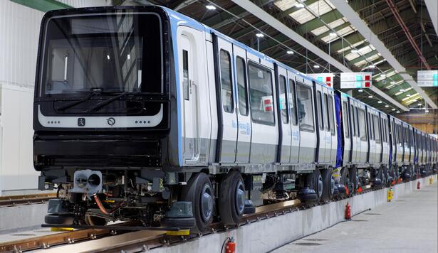 MP14_ligne_11_du_metro_parisien_vue_d'ensemble