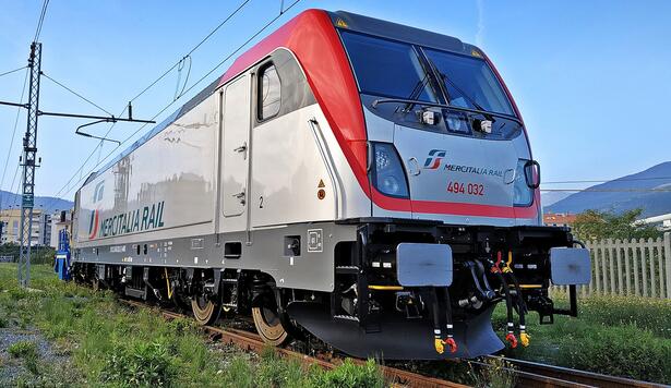 20_Traxx_DC3_electric_locomotives_Italy.jpg