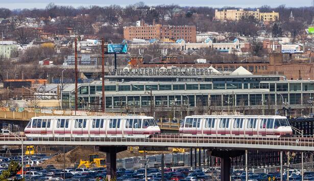 Alstom Innovia at Newark airport