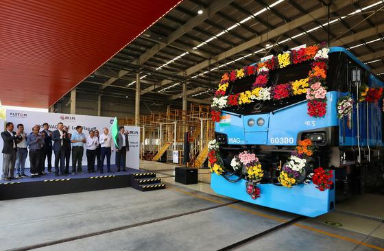 Alstom_Delivers_300th_Electric_Locomotive_Indian_Railways.jpg