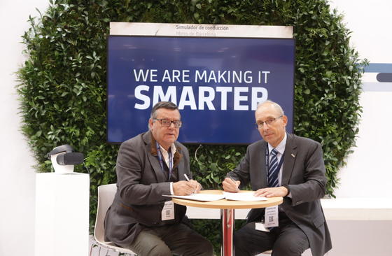 Leoploldo Maestu and José Luis Martinez Donoso (Fundacion ONCE) at Rail Live! Madrid 2023 